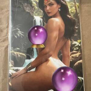 Wonder Woman Cosplay Bangers Comics 2025 Virgin Variant LTD/100 RARE